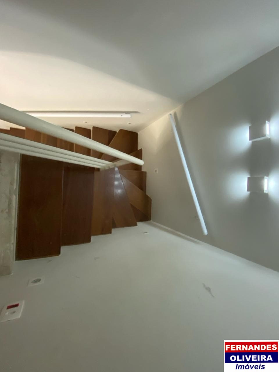 Sobrado à venda com 3 quartos, 160m² - Foto 4