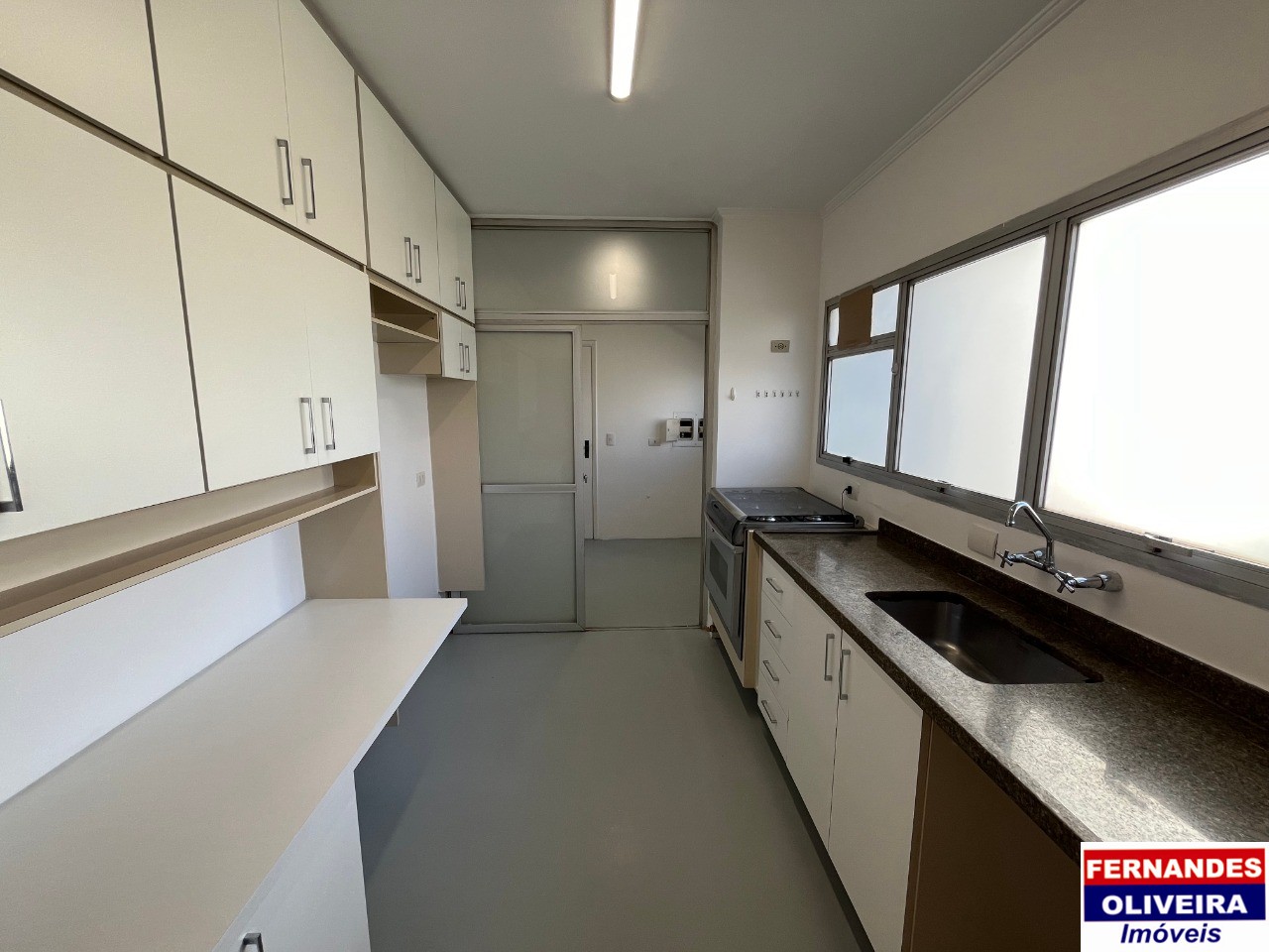 Apartamento para alugar com 4 quartos, 130m² - Foto 7