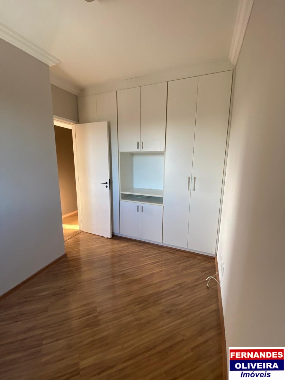 Apartamento à venda com 2 quartos, 70m² - Foto 8