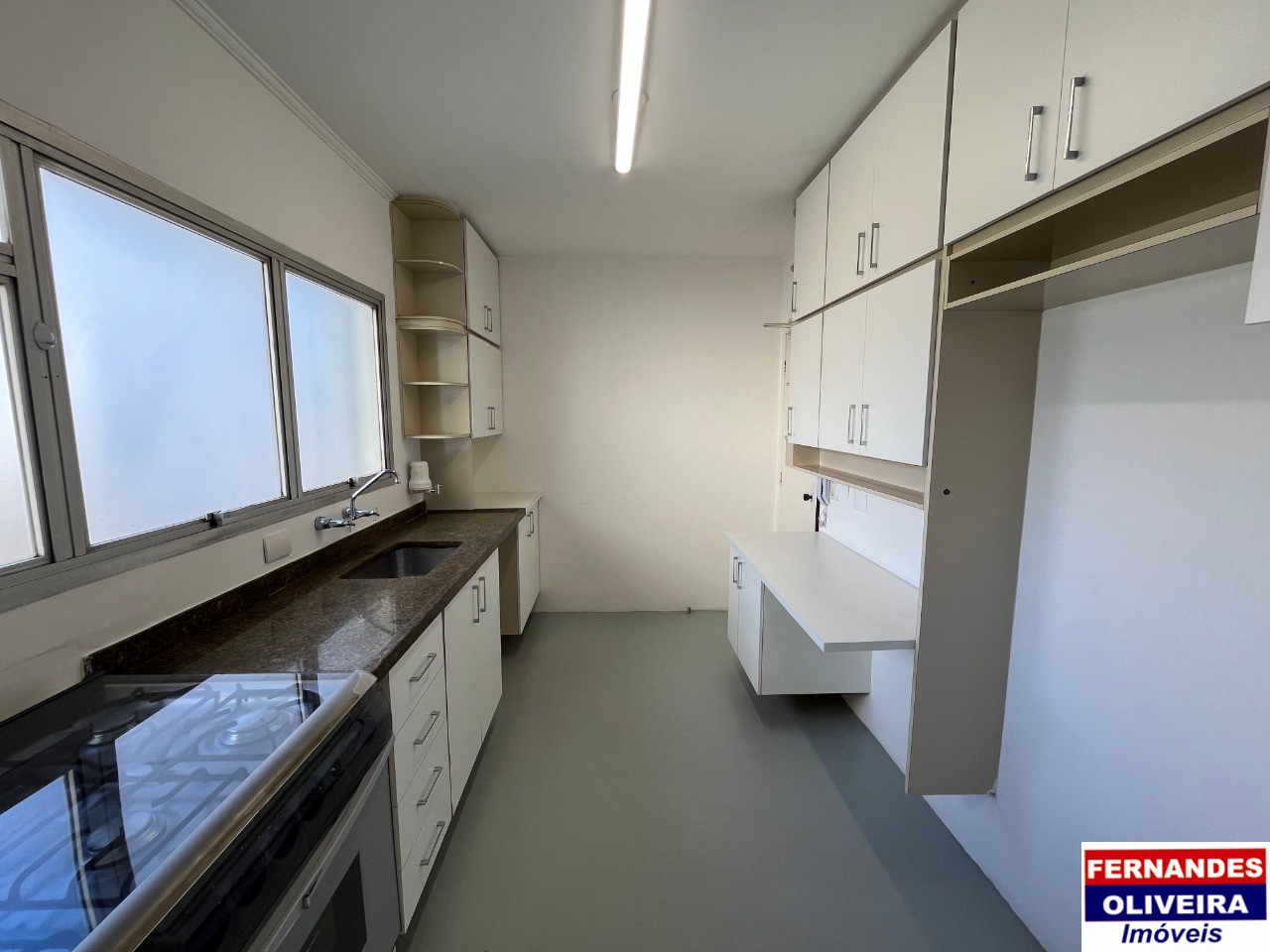 Apartamento para alugar com 4 quartos, 130m² - Foto 8