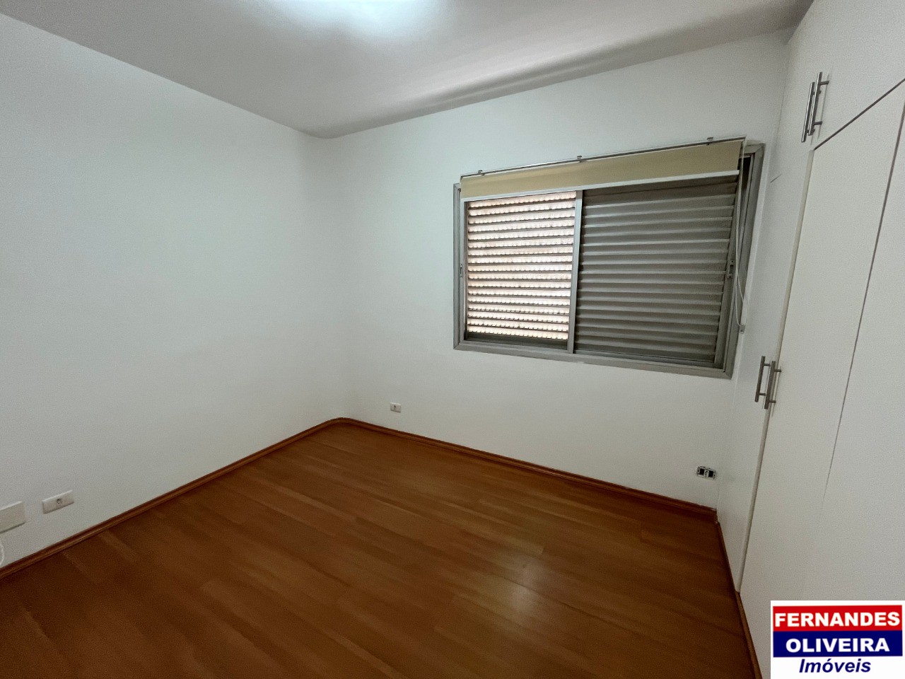 Apartamento para alugar com 4 quartos, 130m² - Foto 11