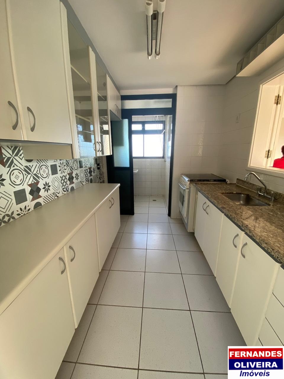 Apartamento à venda com 2 quartos, 70m² - Foto 12