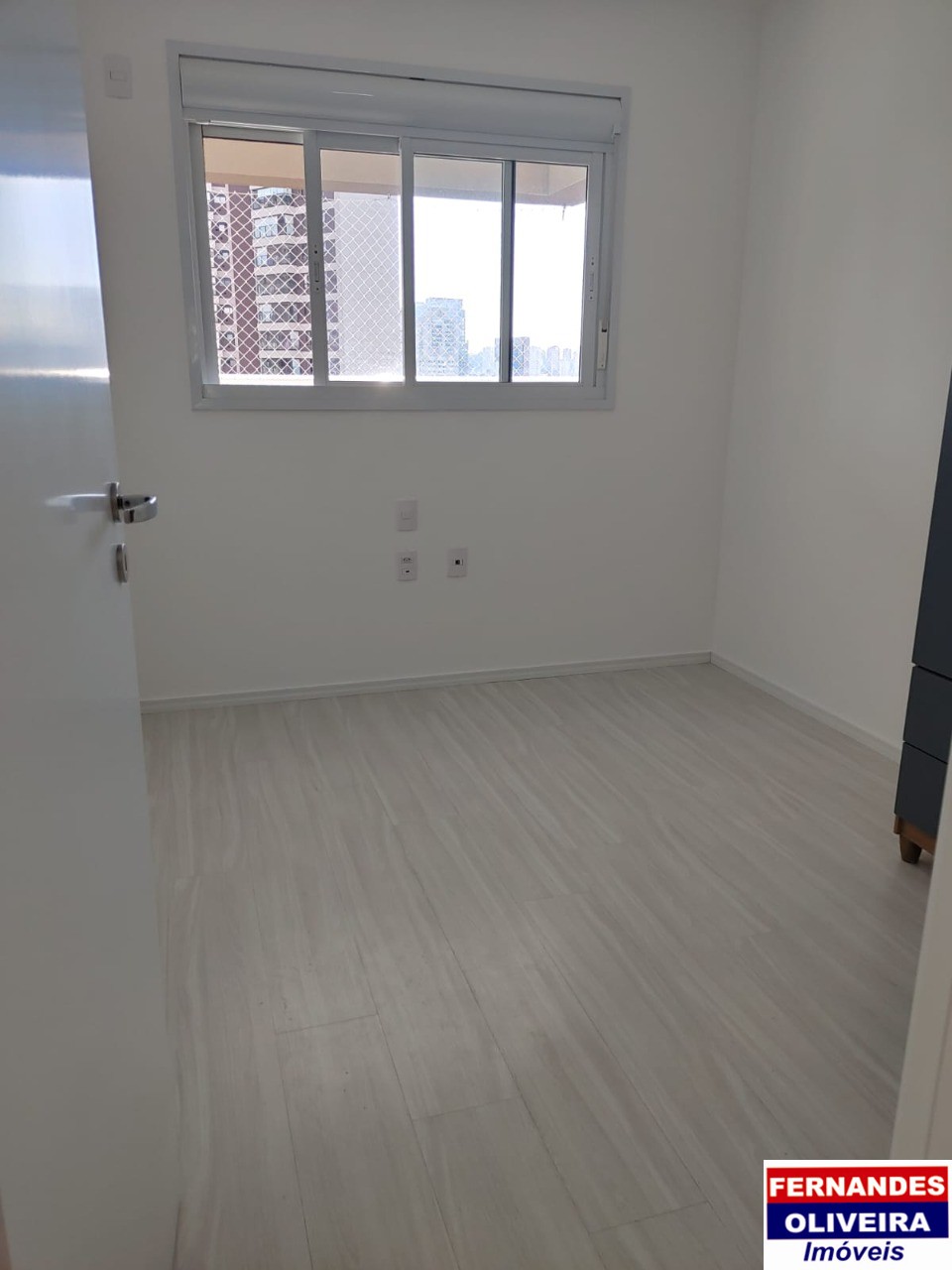 Apartamento à venda com 2 quartos, 70m² - Foto 9