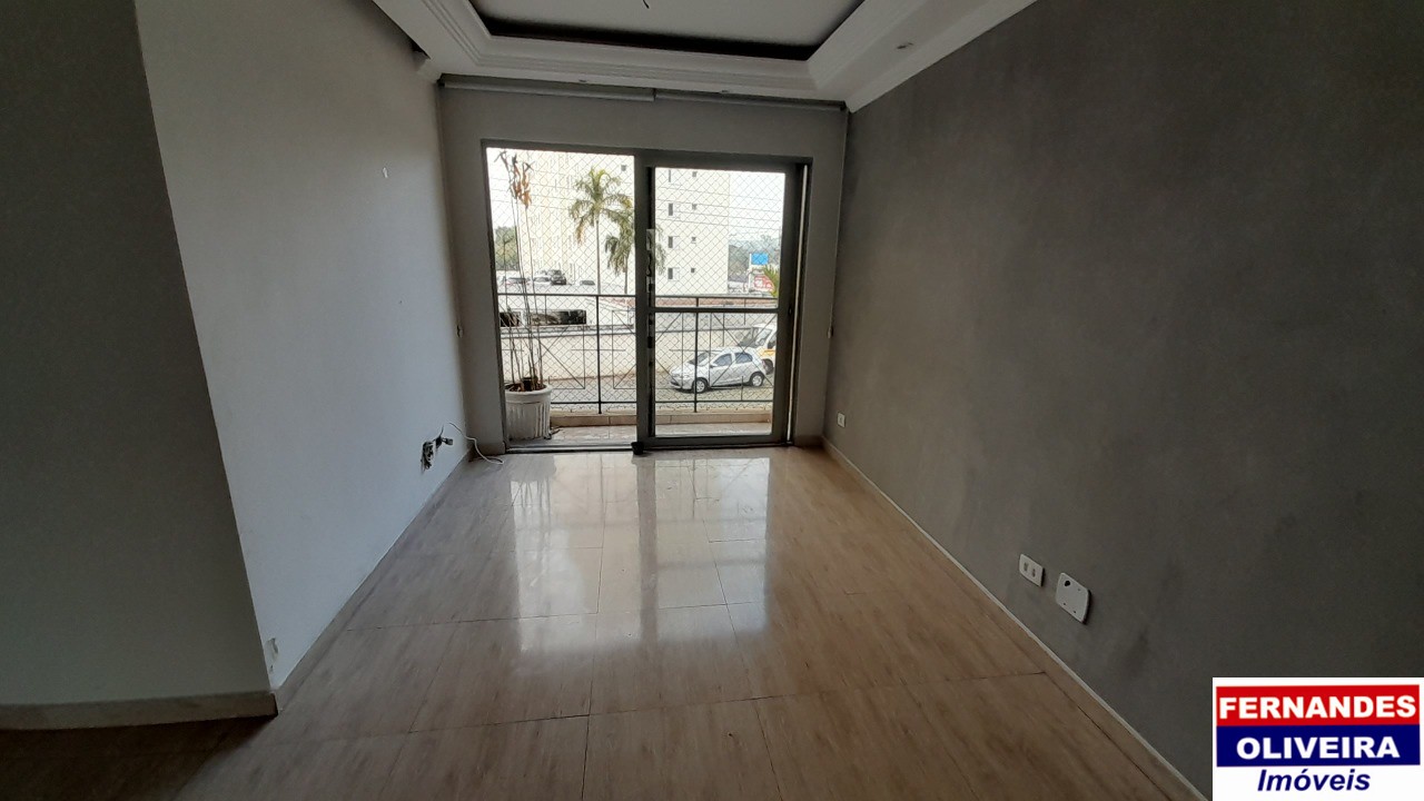 Apartamento à venda com 2 quartos, 64m² - Foto 1