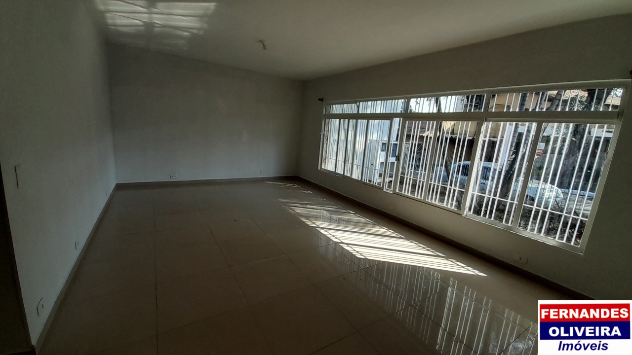 Casa à venda com 3 quartos, 260m² - Foto 3