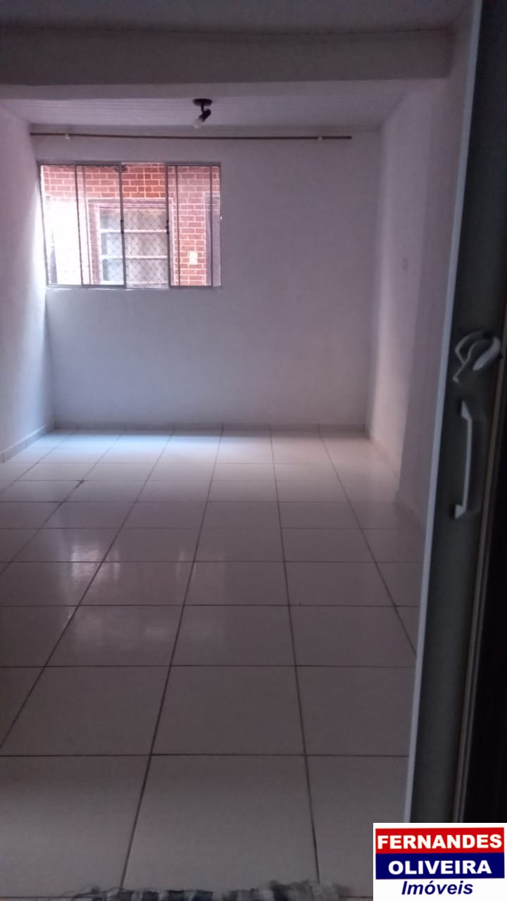 Casa para alugar com 1 quarto, 30m² - Foto 5