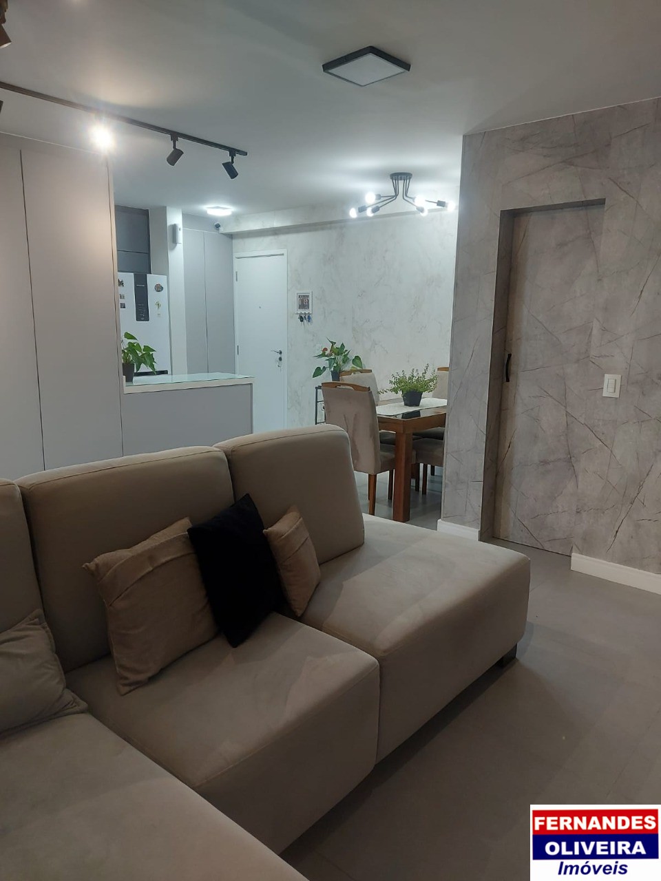 Apartamento à venda com 2 quartos, 63m² - Foto 6