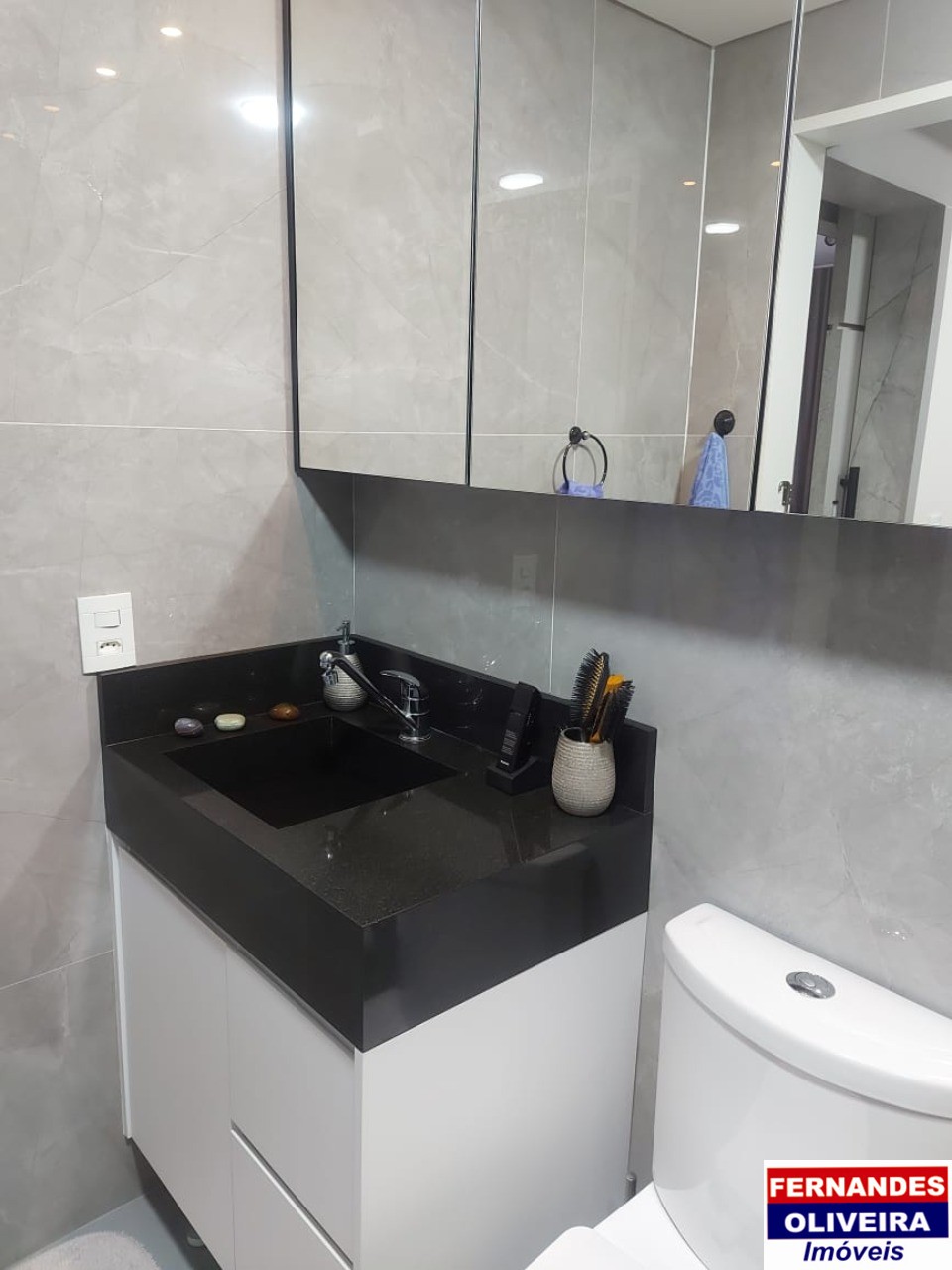 Apartamento à venda com 2 quartos, 63m² - Foto 16