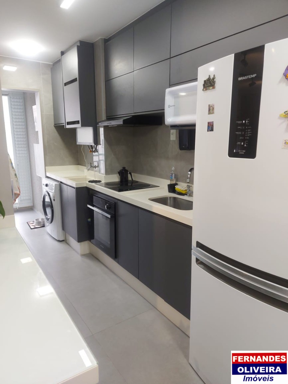 Apartamento à venda com 2 quartos, 63m² - Foto 10