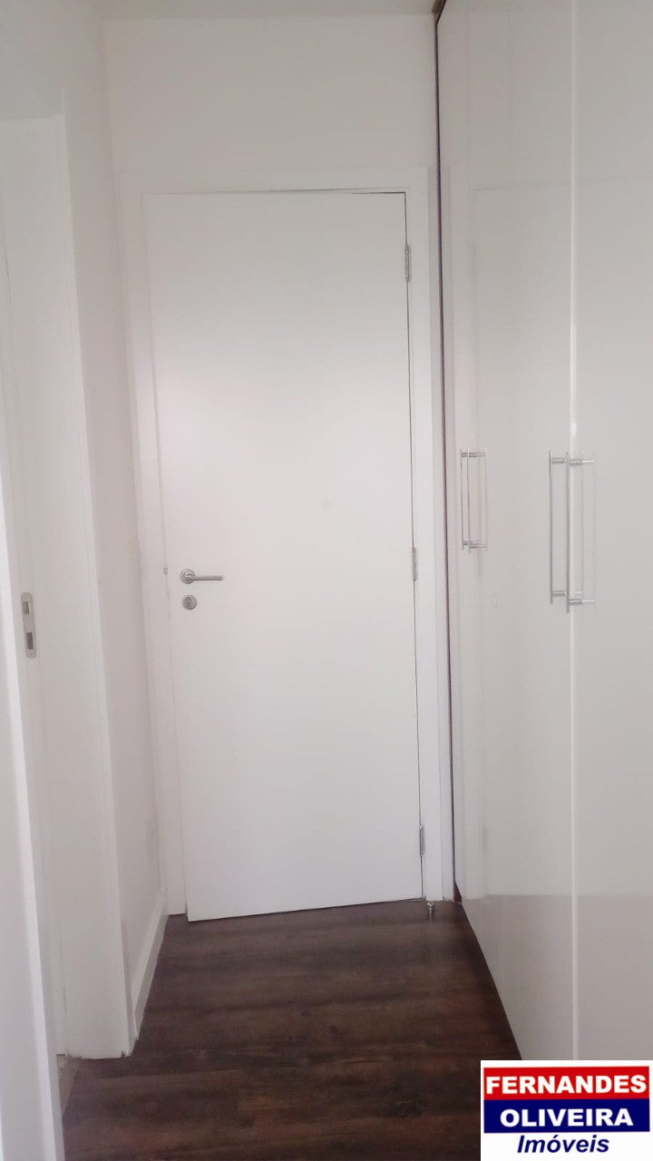 Apartamento para alugar com 3 quartos, 80m² - Foto 5