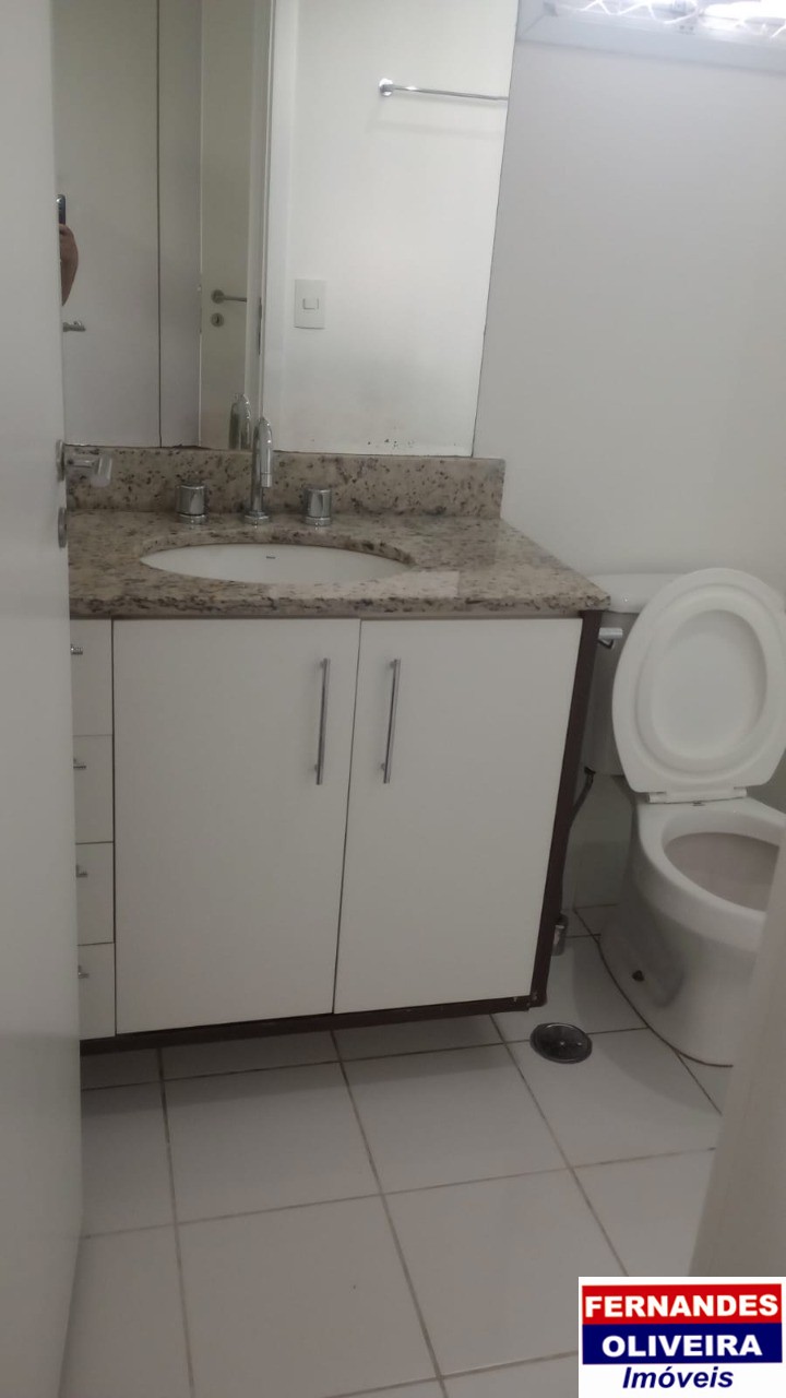 Apartamento para alugar com 3 quartos, 80m² - Foto 9