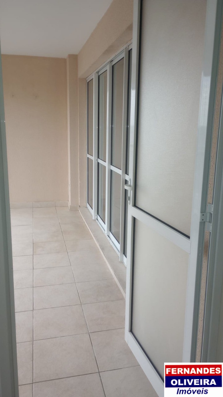 Apartamento para alugar com 3 quartos, 80m² - Foto 17