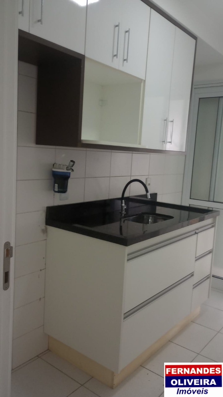 Apartamento para alugar com 3 quartos, 80m² - Foto 23