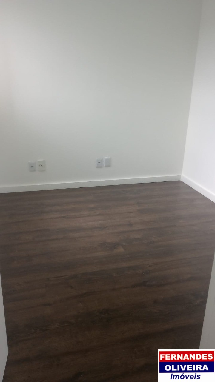 Apartamento para alugar com 3 quartos, 80m² - Foto 13