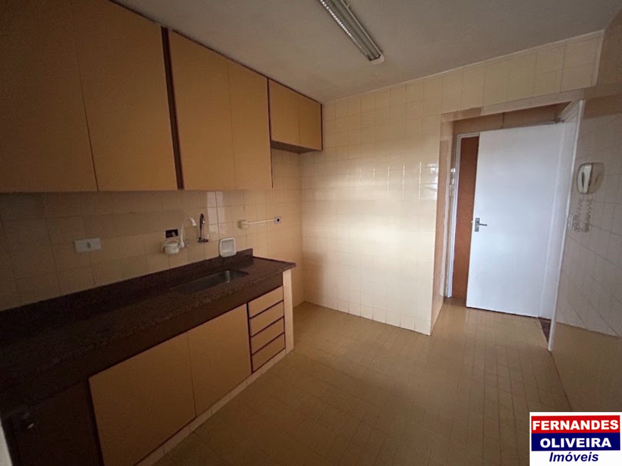 Apartamento à venda com 3 quartos, 94m² - Foto 15