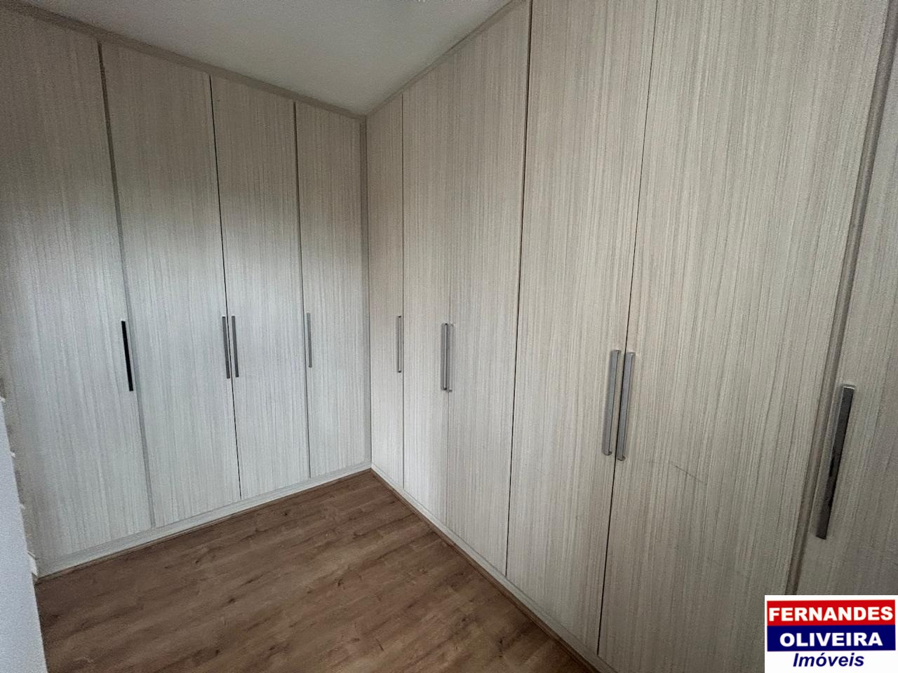 Apartamento para alugar com 2 quartos, 68m² - Foto 11