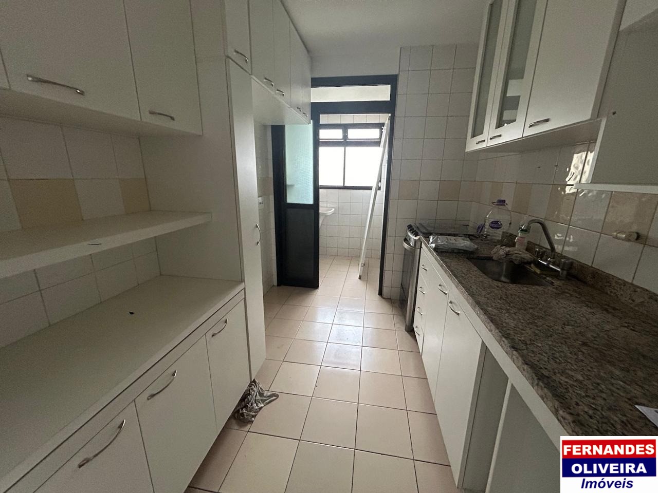 Apartamento para alugar com 2 quartos, 68m² - Foto 15