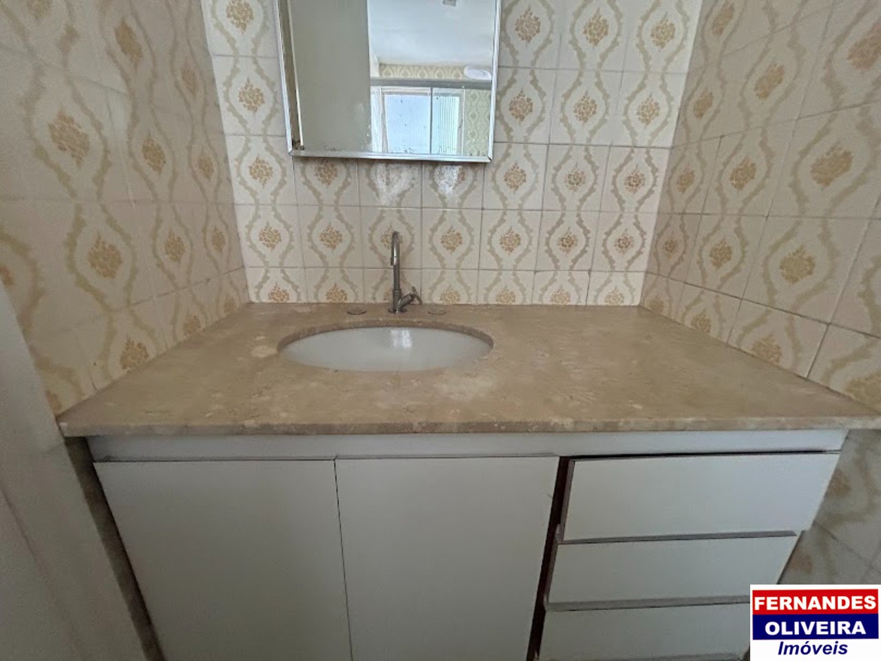 Apartamento à venda com 3 quartos, 94m² - Foto 9