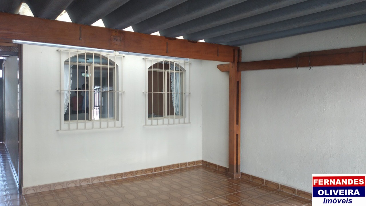 Sobrado à venda com 3 quartos, 125m² - Foto 1