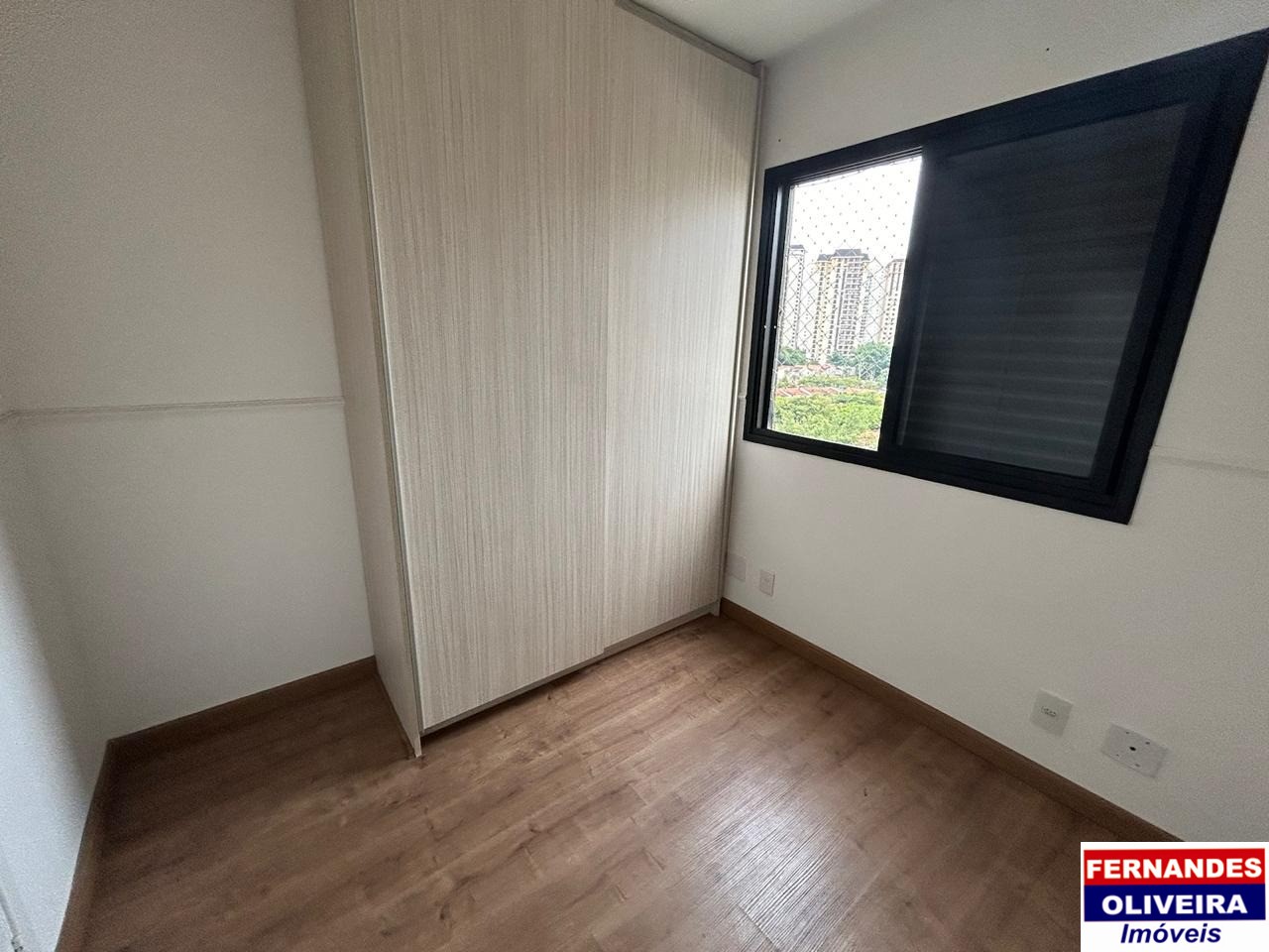 Apartamento para alugar com 2 quartos, 68m² - Foto 17