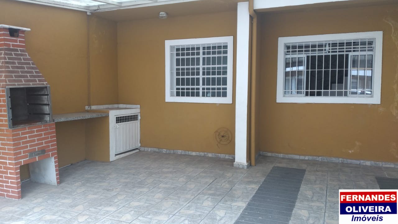 Sobrado à venda com 2 quartos, 80m² - Foto 1