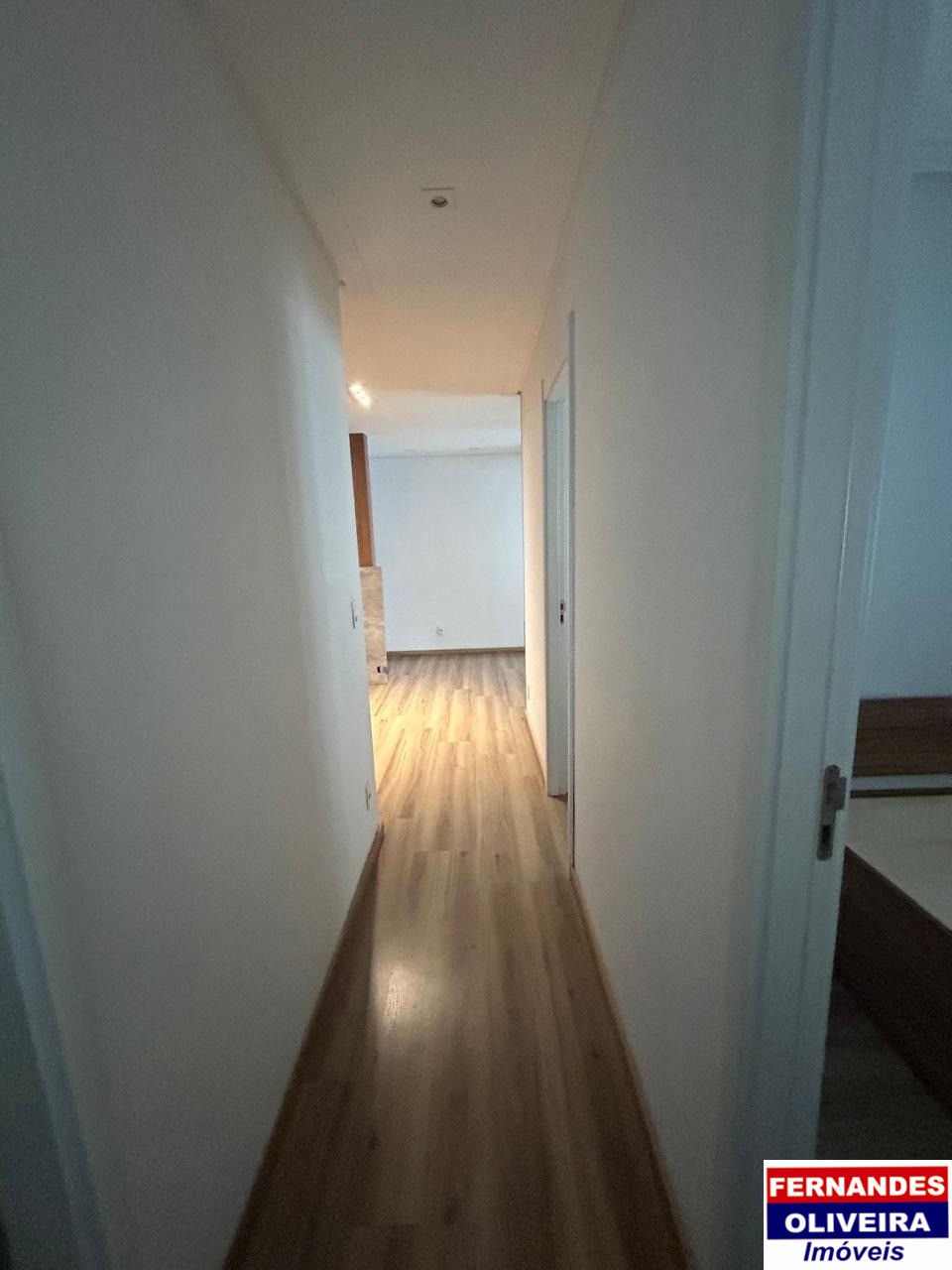 Apartamento para alugar com 3 quartos, 77m² - Foto 12