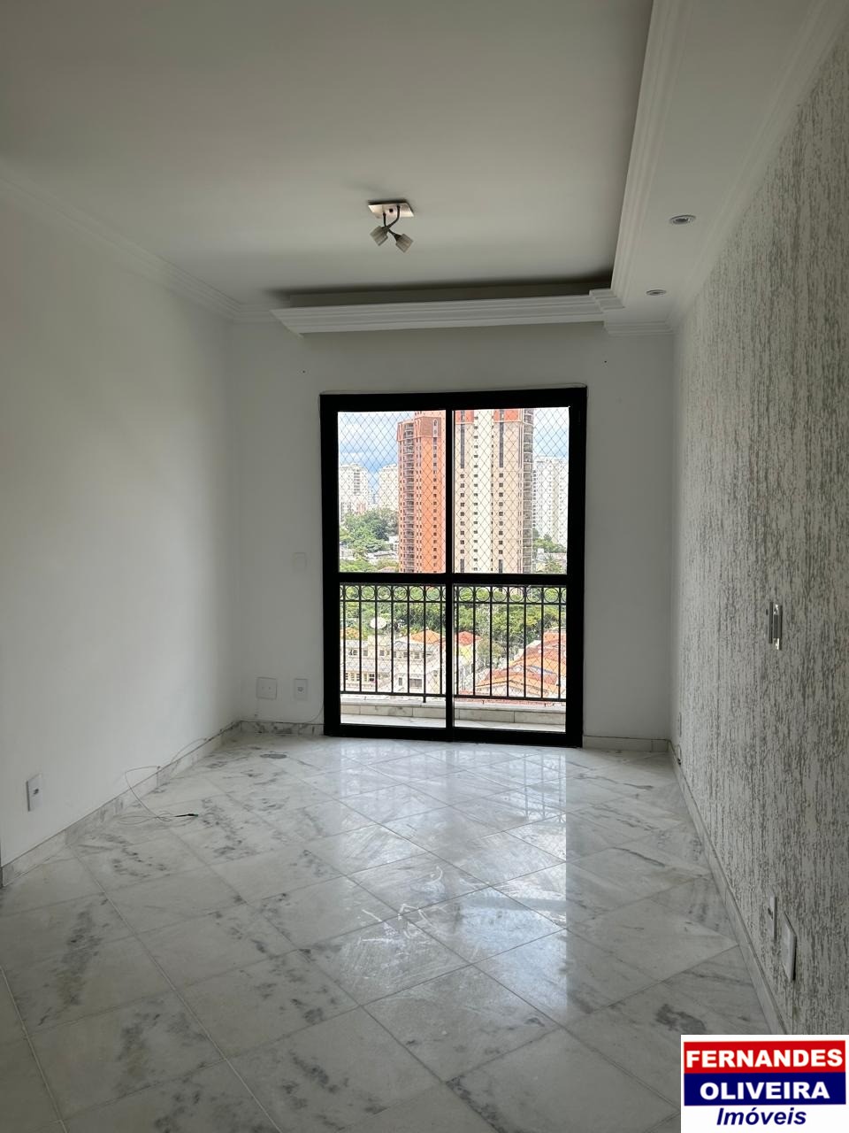 Apartamento para alugar com 3 quartos, 70m² - Foto 1