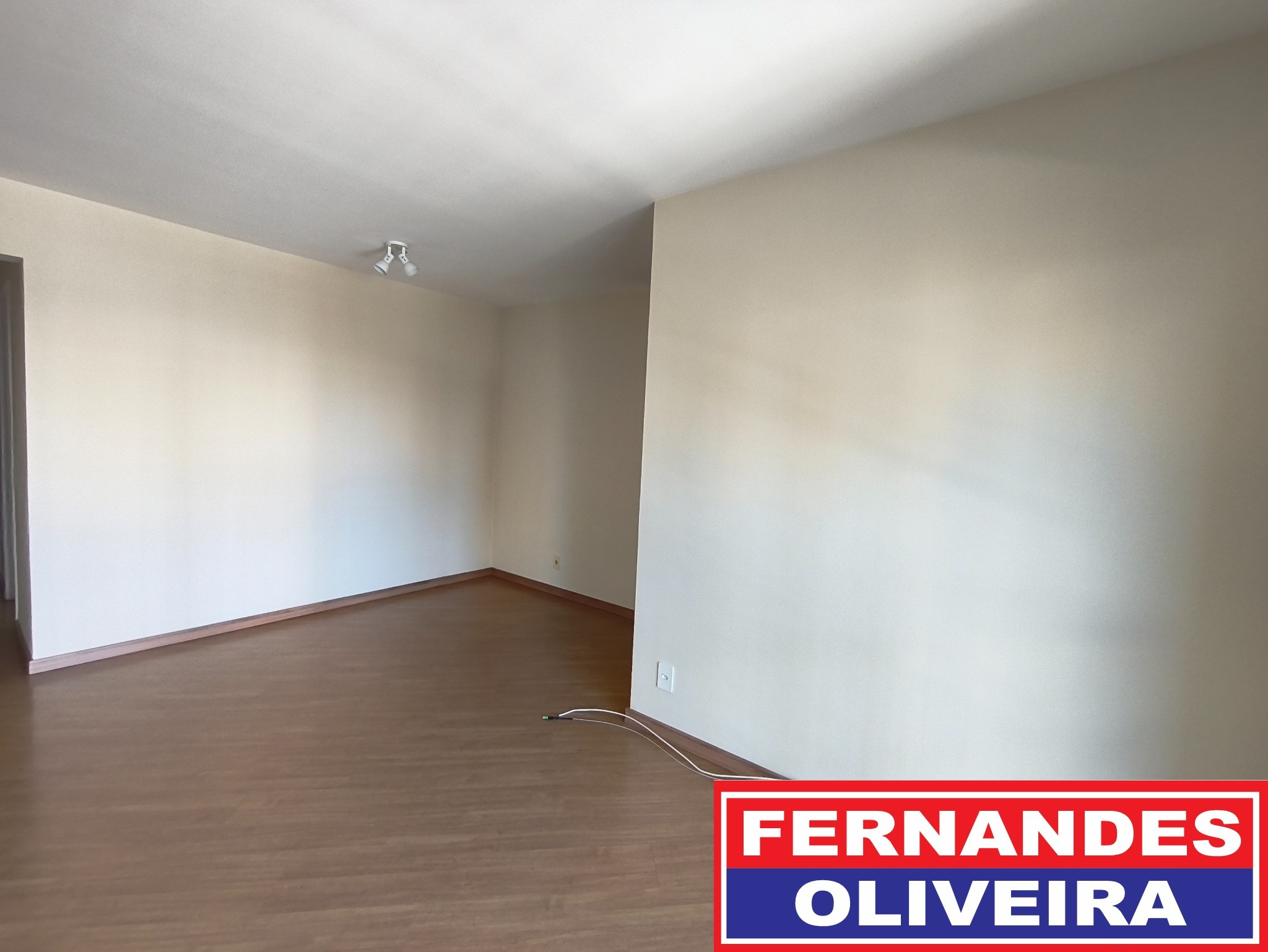 Apartamento para alugar com 3 quartos, 68m² - Foto 3