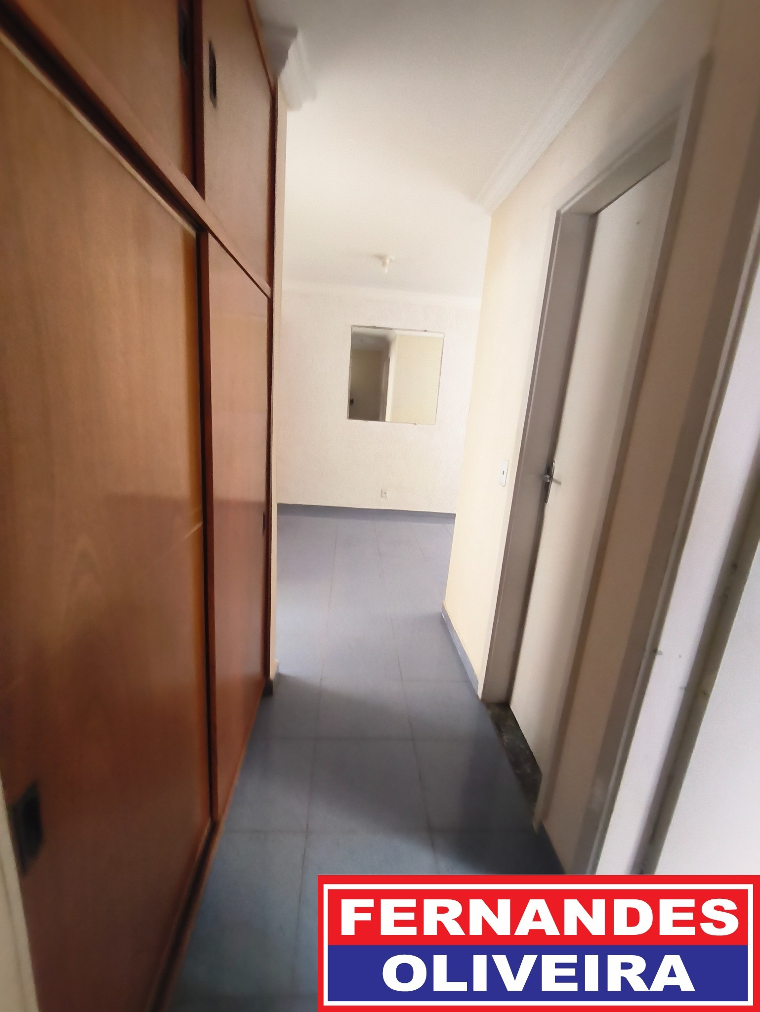 Apartamento à venda e aluguel com 2 quartos, 60m² - Foto 5