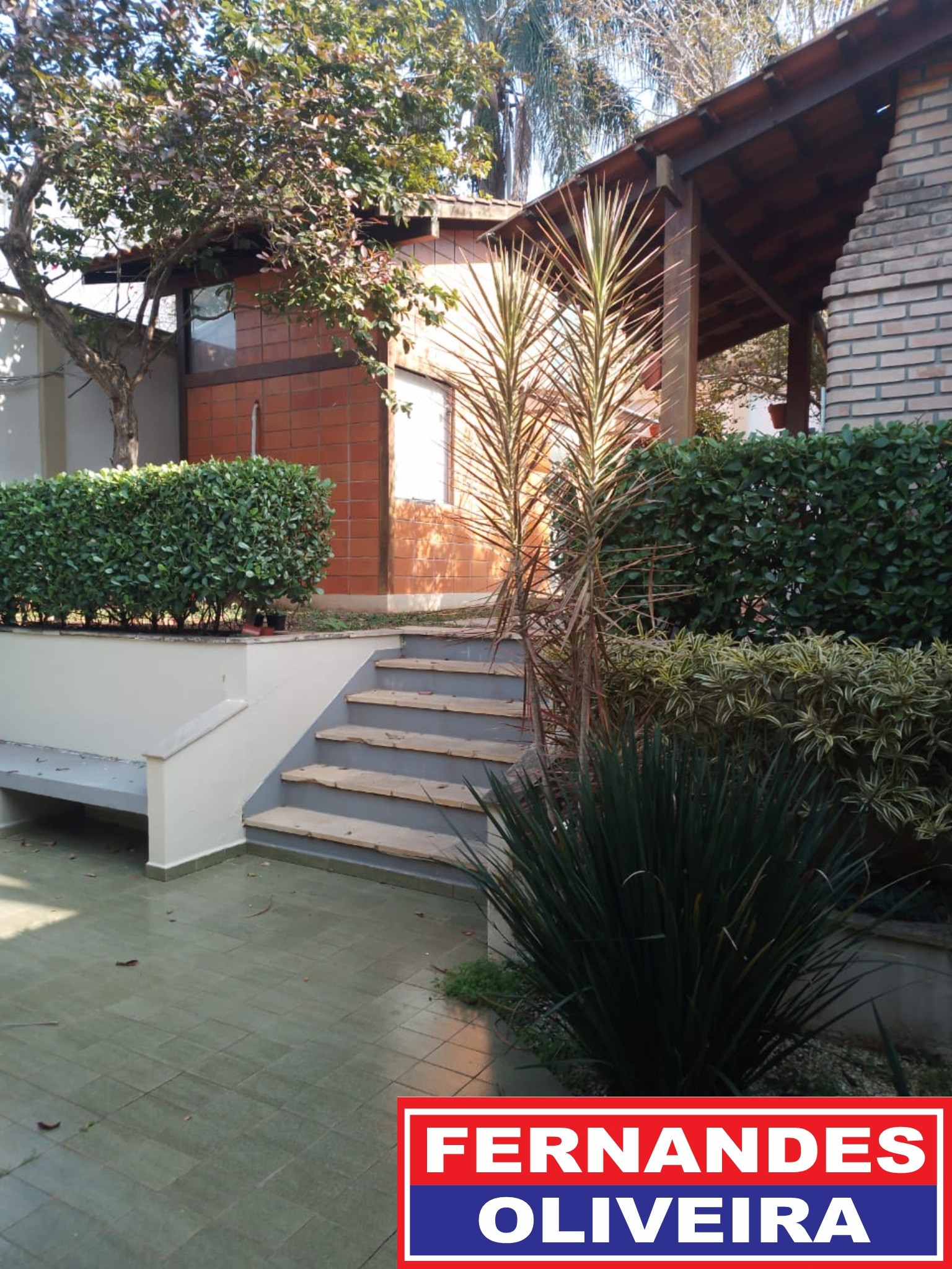 Casa para alugar com 4 quartos, 636m² - Foto 20