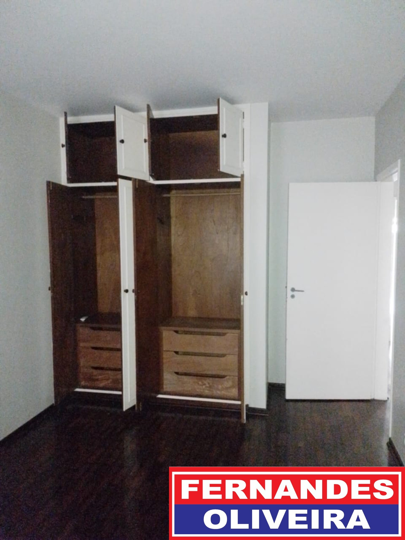 Casa para alugar com 4 quartos, 636m² - Foto 39