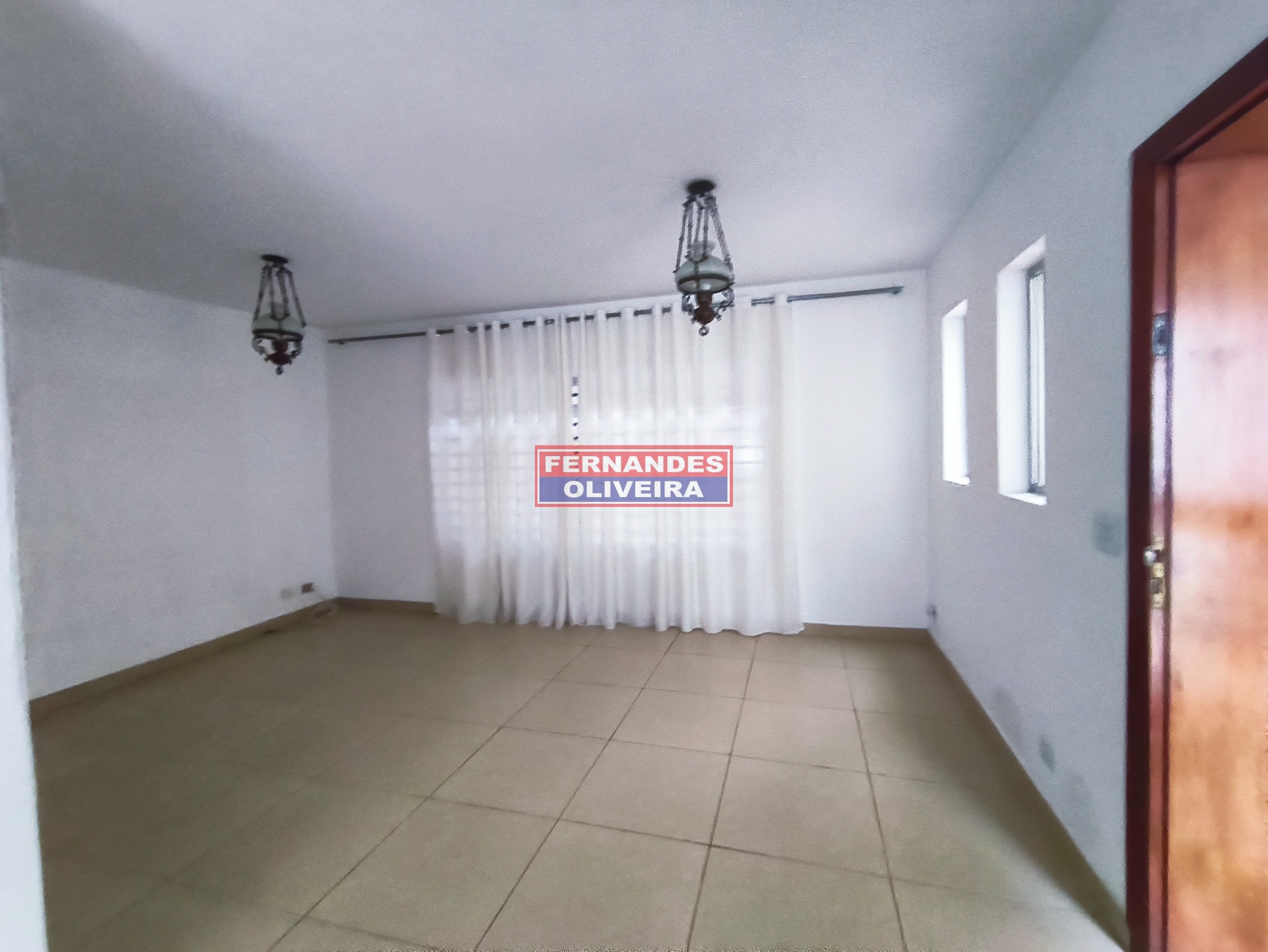 Sobrado, 3 quartos, 200 m² - Foto 1