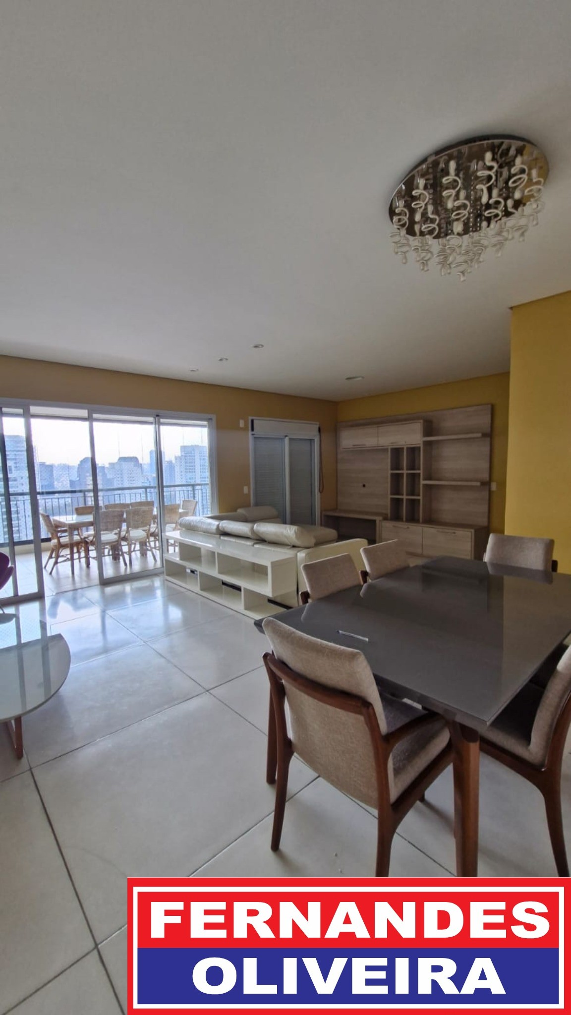 Apartamento, 3 quartos, 159 m² - Foto 1