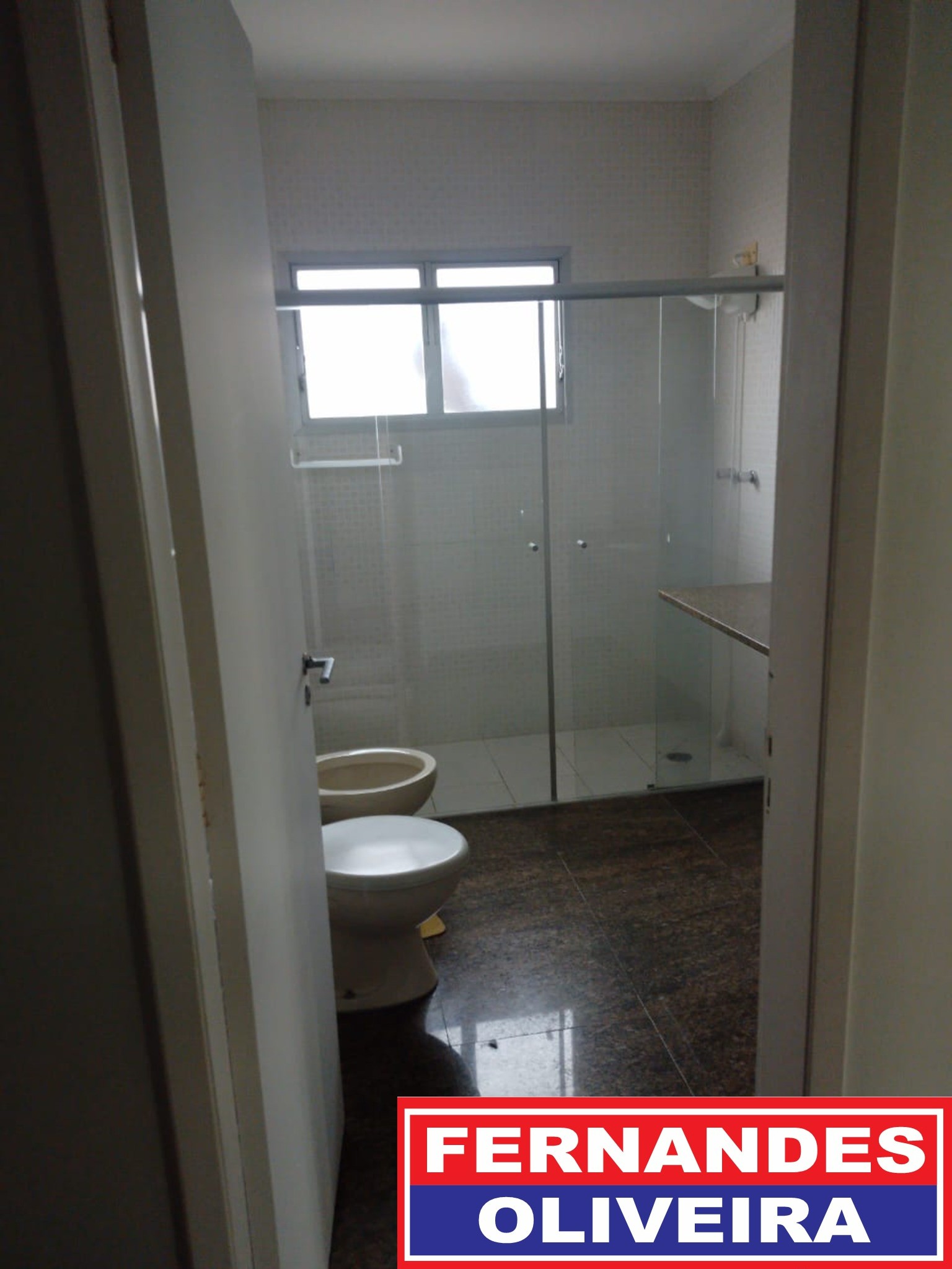 Casa para alugar com 4 quartos, 636m² - Foto 31