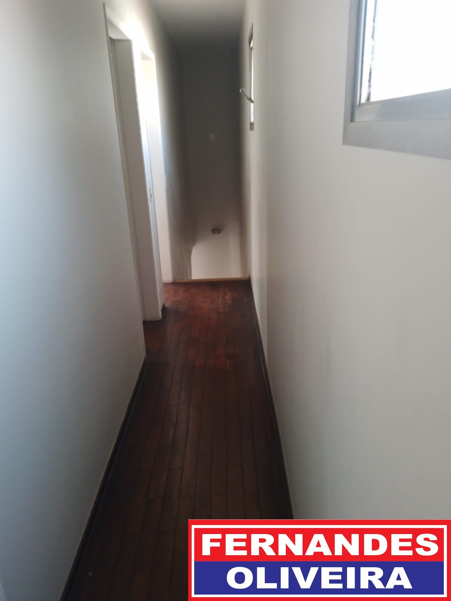 Casa para alugar com 4 quartos, 636m² - Foto 25