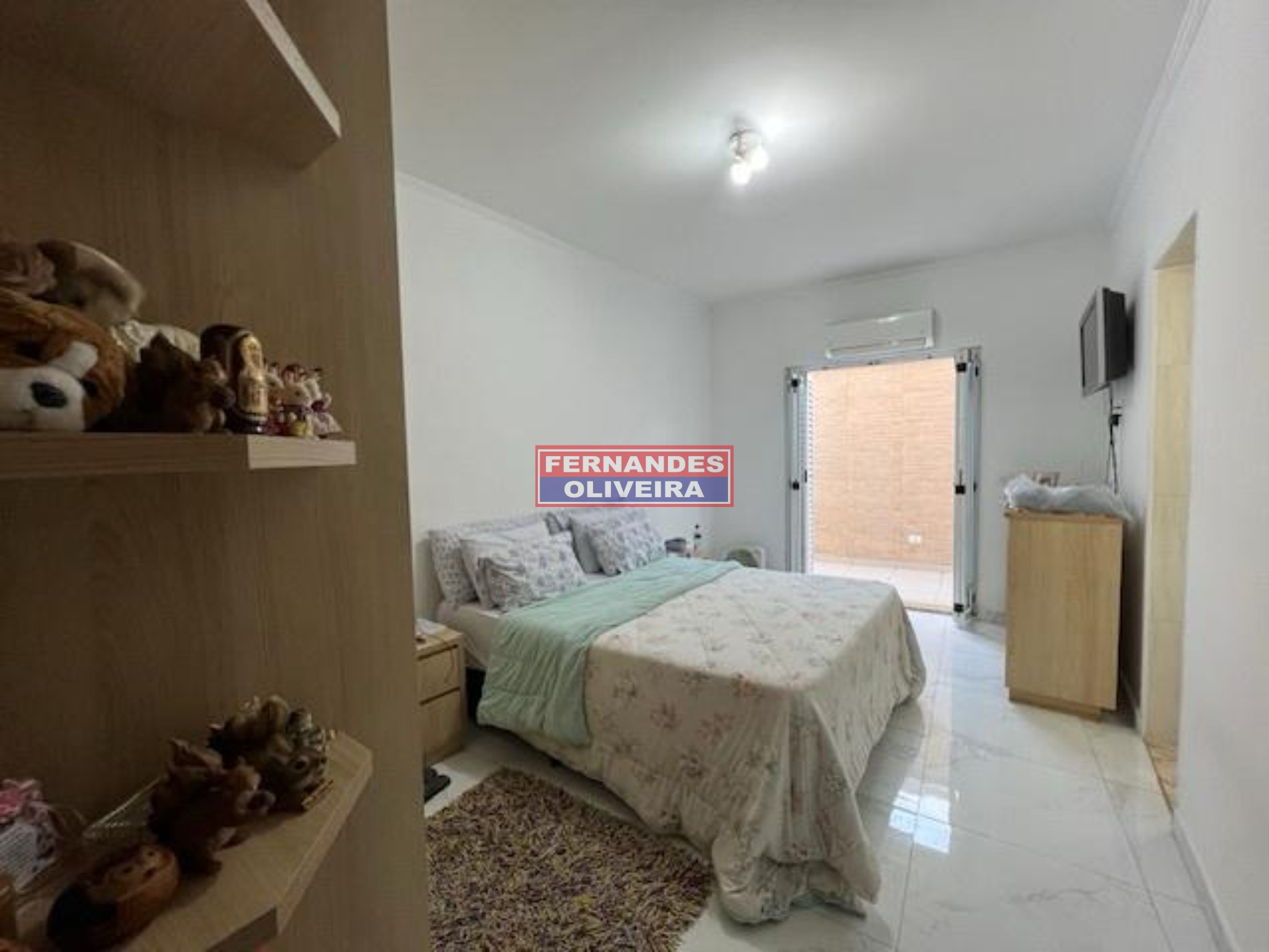 Casa, 4 quartos, 257 m² - Foto 8