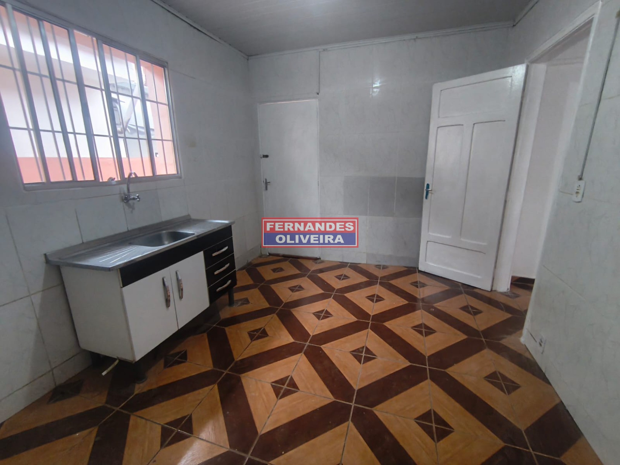 Casa, 1 quarto, 80 m² - Foto 1