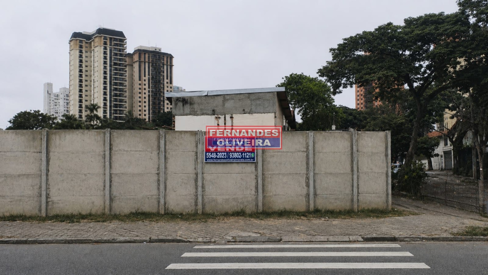 Loteamento e Condomínio - Foto 1