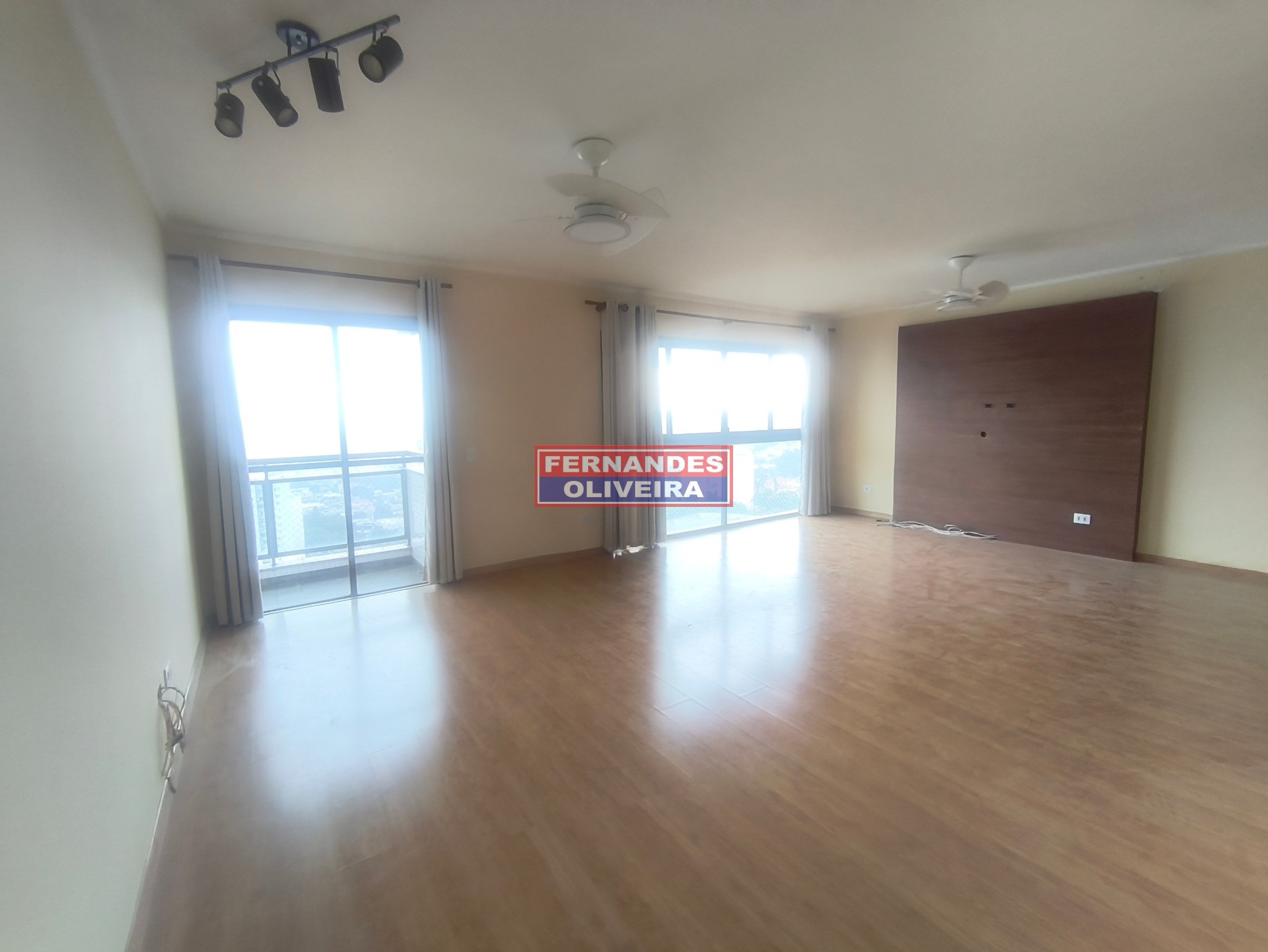 Apartamento, 3 quartos, 170 m² - Foto 1