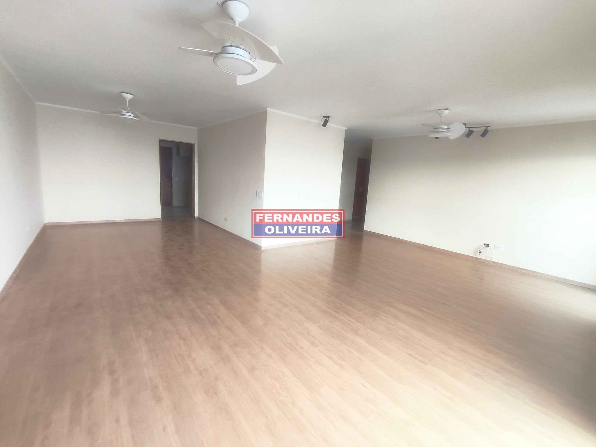 Apartamento, 3 quartos, 170 m² - Foto 2