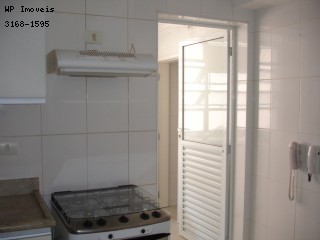 Apartamento para alugar com 3 quartos, 133m² - Foto 3