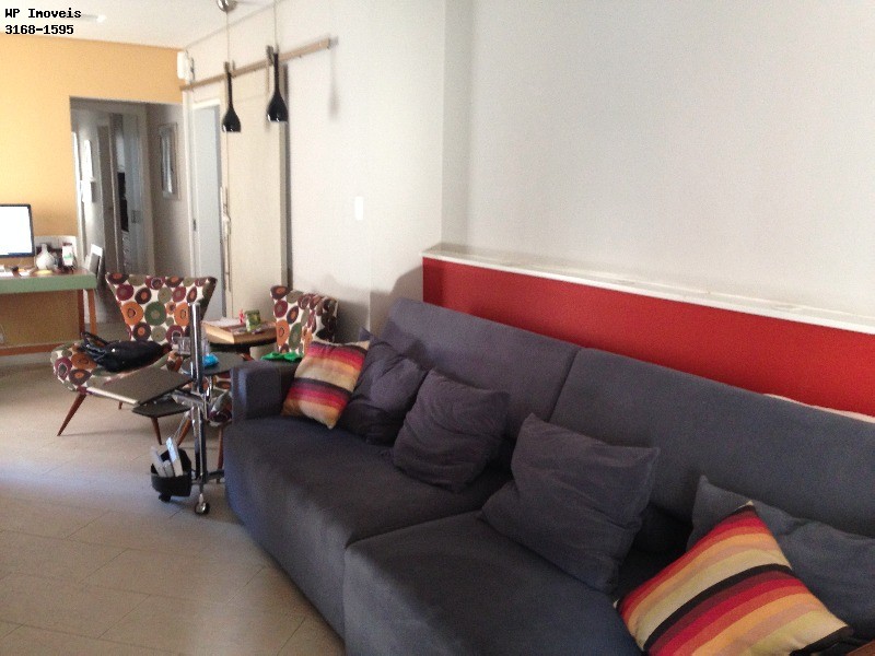 Apartamento à venda com 3 quartos, 135m² - Foto 9