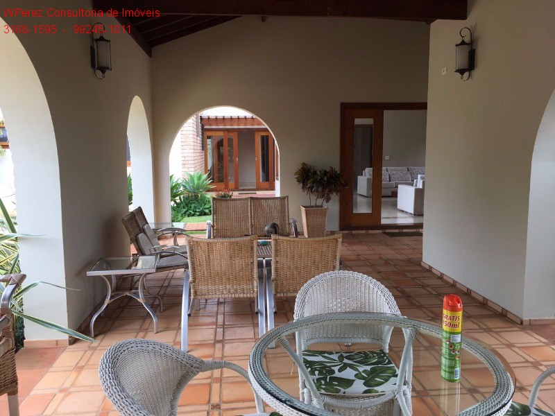 Chácara à venda com 4 quartos, 1600m² - Foto 8