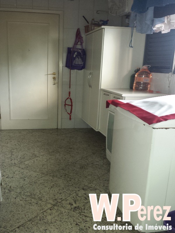 Apartamento à venda com 4 quartos, 200m² - Foto 40