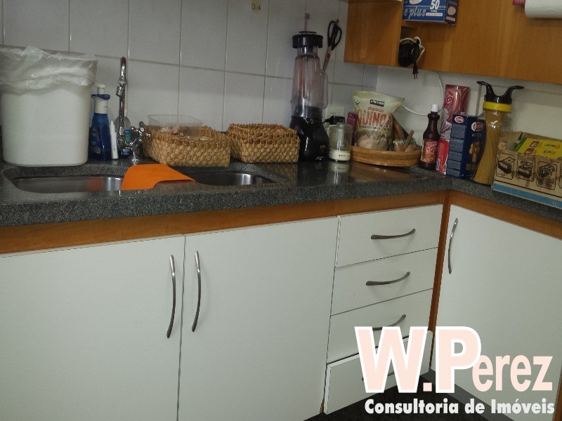 Apartamento à venda com 4 quartos, 200m² - Foto 42