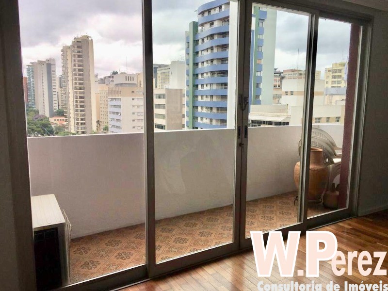 Apartamento para alugar com 3 quartos, 196m² - Foto 3