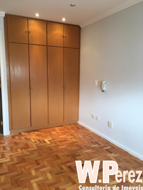 Apartamento para alugar com 3 quartos, 196m² - Foto 5