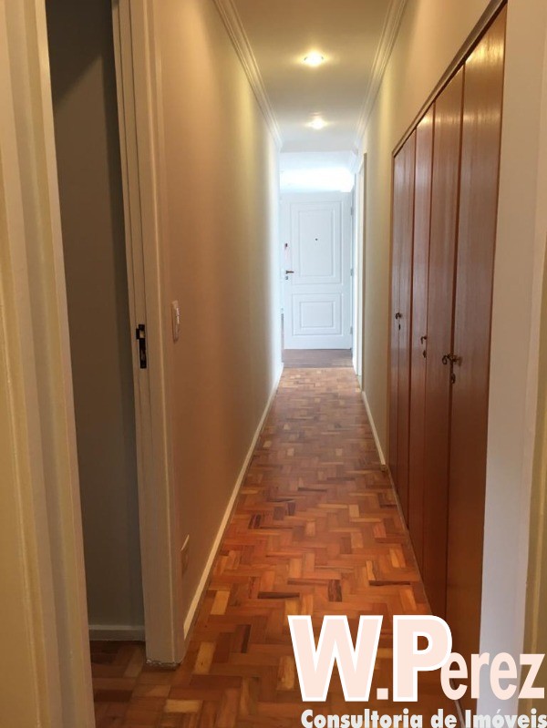 Apartamento para alugar com 3 quartos, 196m² - Foto 7