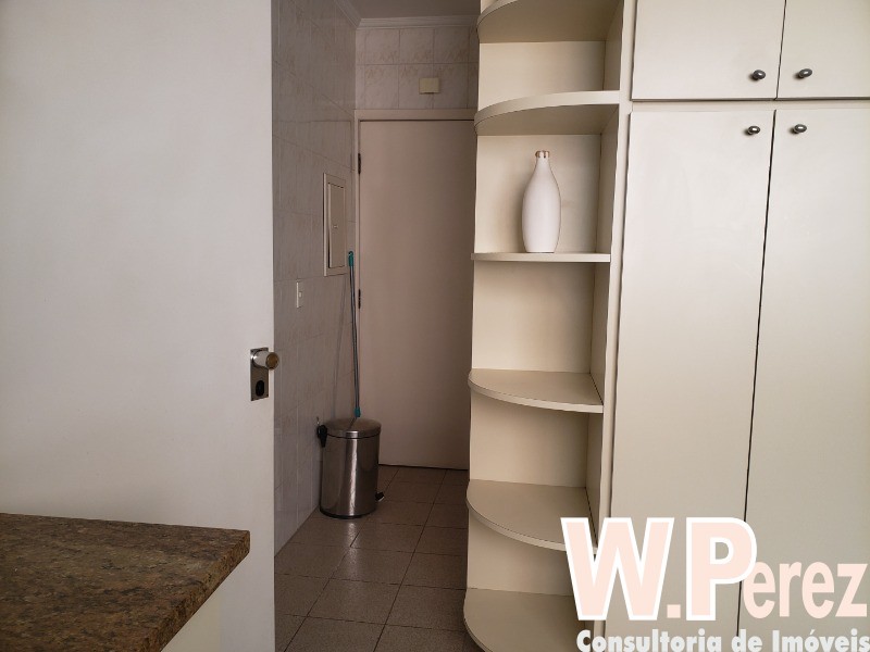 Apartamento para alugar com 3 quartos, 120m² - Foto 7