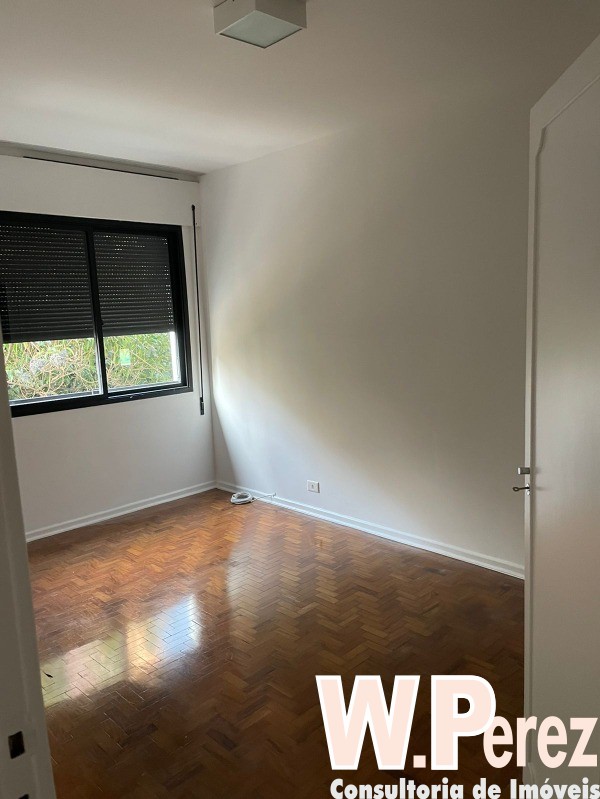 Apartamento para alugar com 3 quartos, 175m² - Foto 3